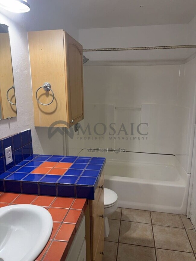 1425 N 85th Pl Unit 4