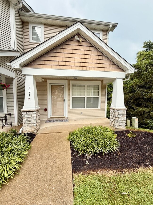 Convenience Meets Privacy – Updated 2BR Co... - Convenience Meets Privacy – Updated 2BR Co... Condo Unit 501