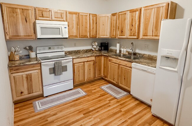 Photo - 2869 Sophia Wy