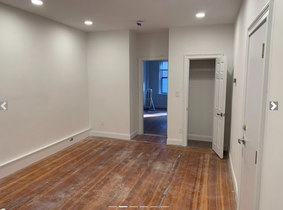 Photo - 31 Temple St Unit 2F