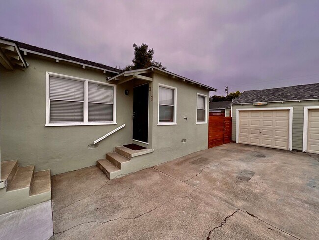 Photo - Gorgeous One-Bedroom, One-Bathroom Home Lo...