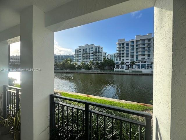 Photo - 3175 NE 184th St Unit 3103