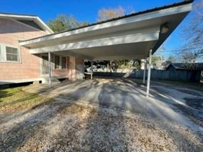 Photo - 704 E Thomas St Unidad 1