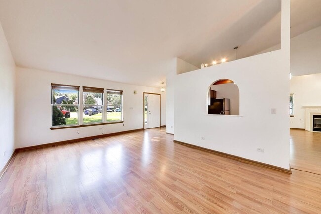 Photo - 362 Chaparral Cir