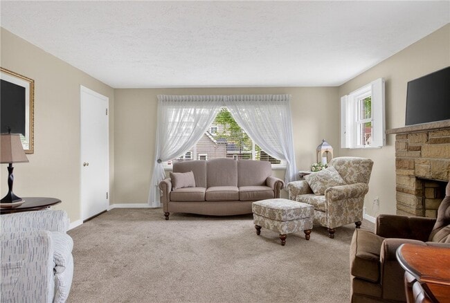 Photo - 2603-2603 Oneil Blvd Unit Apt 1