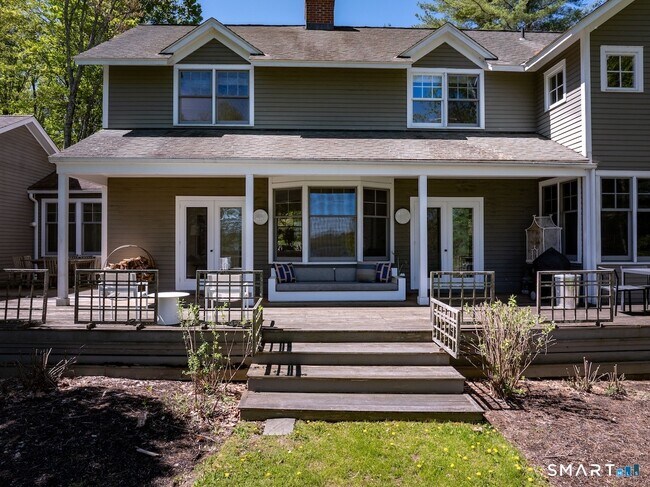 165 Interlaken Rd