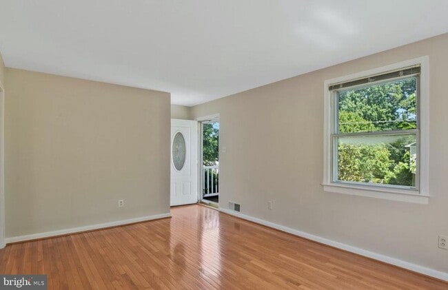 Photo - 4038 Poplar St