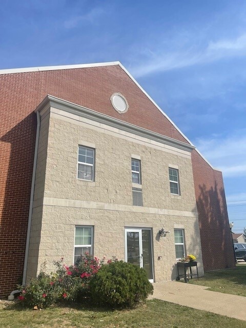 Nemitz Hall in Mt. Pleasant - Nemitz Hall