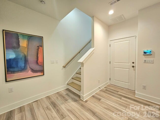 Photo - 421 Prine Pl