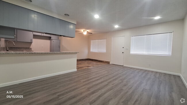 Building Photo - 4239 138th St Unit B Rental