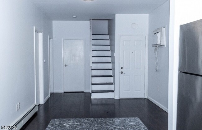 Photo - 11 Lentz Ave