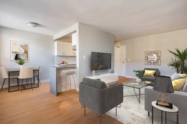 Photo - Milepost Manor