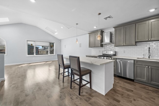 1300 79th St Unit 2