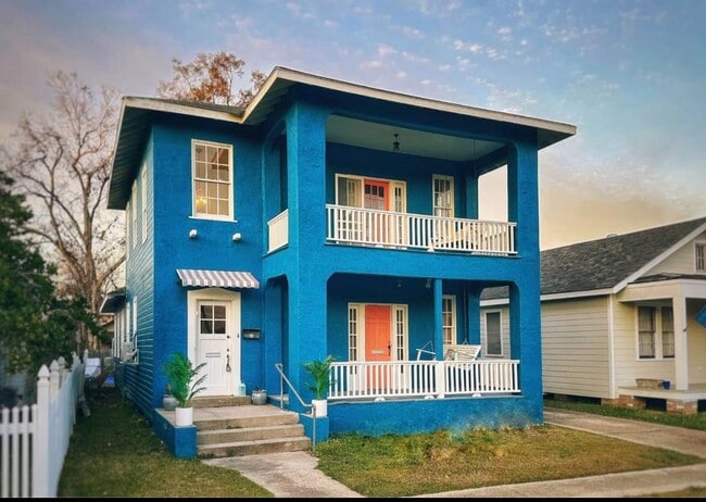 Photo - 2151 Olive St