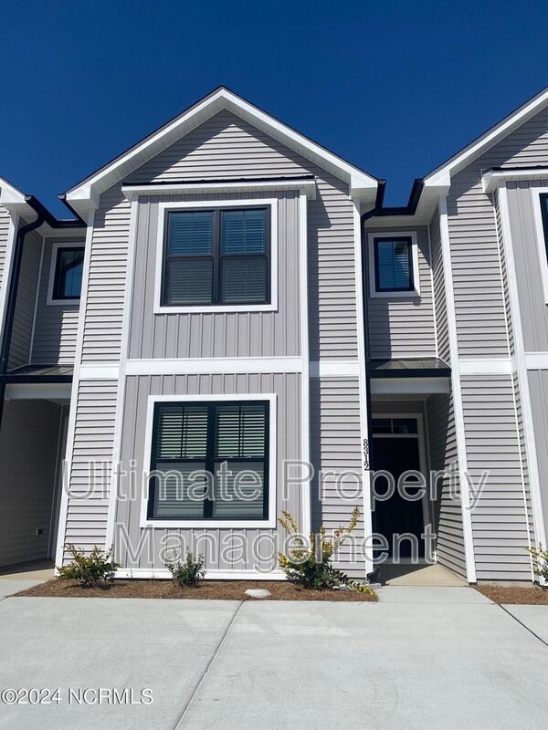 Photo - 8312 Paramount Point Townhome