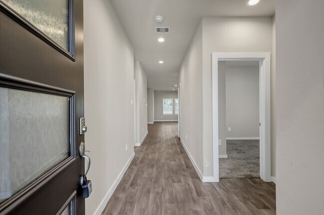 Photo - 14245 Wonder Lake Ln