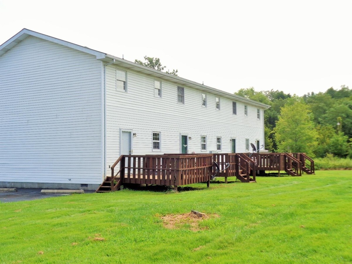 Photo - 1092 Bowman Rd