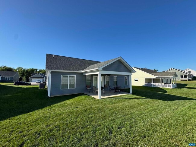 Photo - 179 Langley Dr