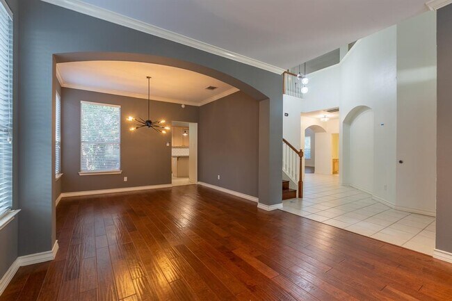 Photo - 2308 Sandra Dr