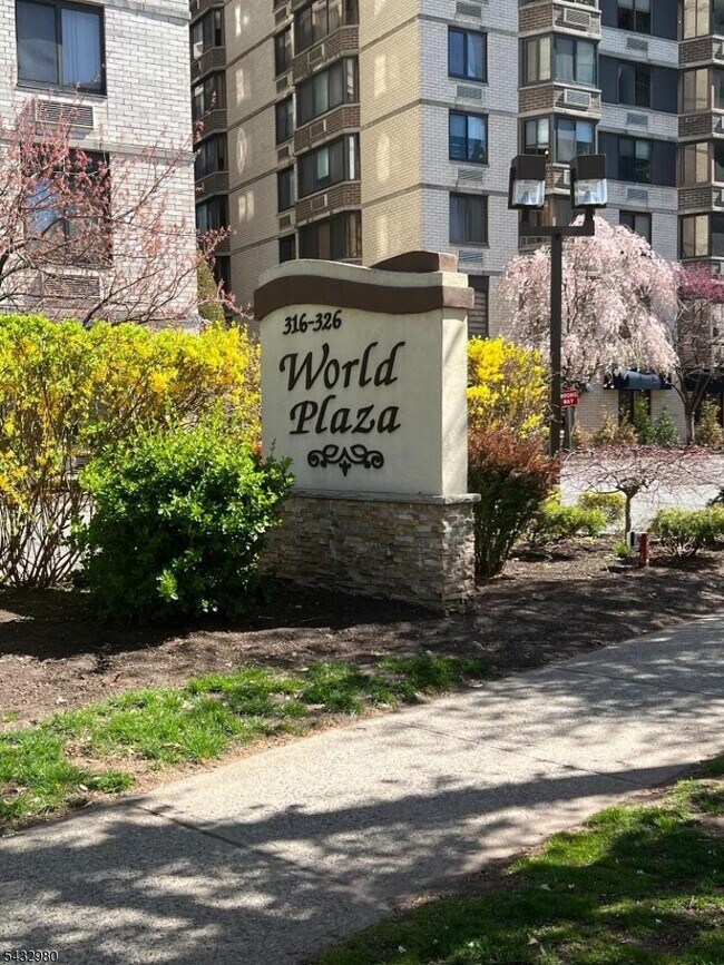 316 Prospect Ave Unit 3C