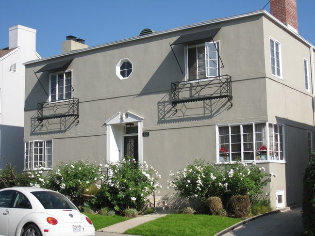 Building Photo - 106 N Edgemont St Unit 2 Rental