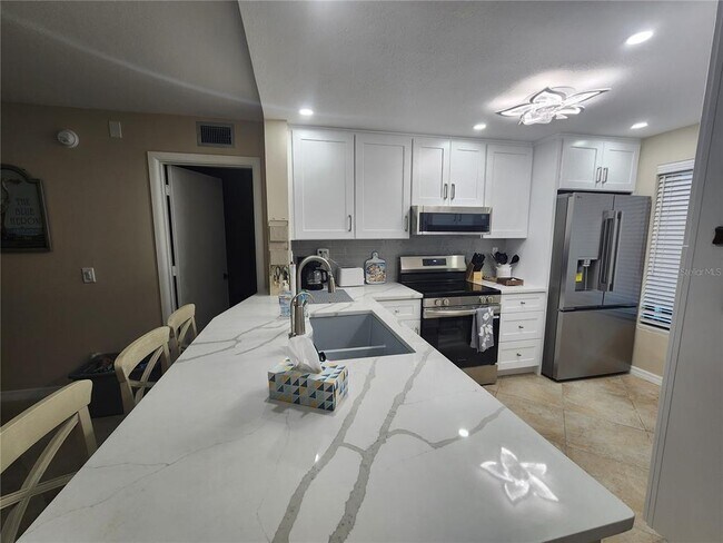 6361 Bahia Del Mar Blvd S Unit 104