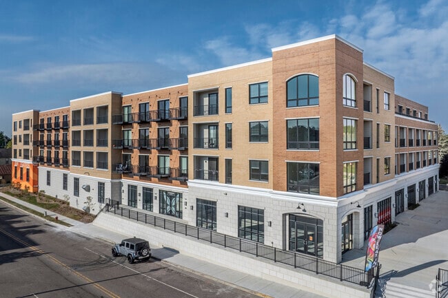 Photo - Monarch on Main