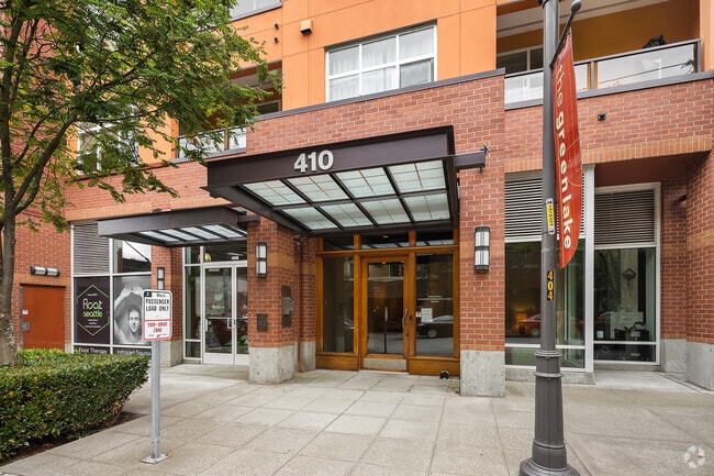 Building Photo - 410 NE 70th St Unit #509 Rental