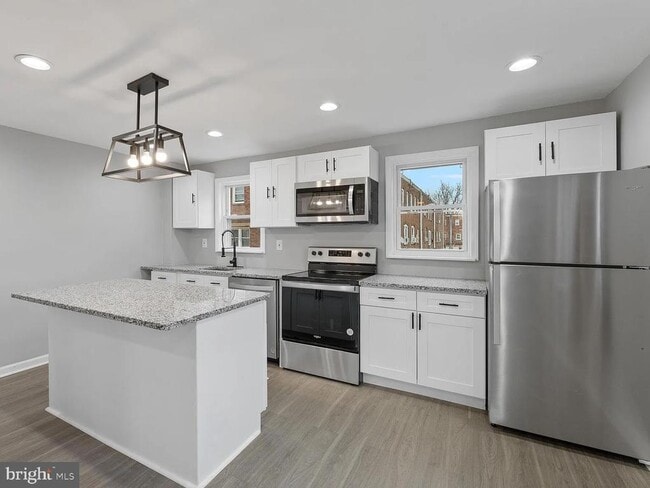 Building Photo - 1006 Butler St