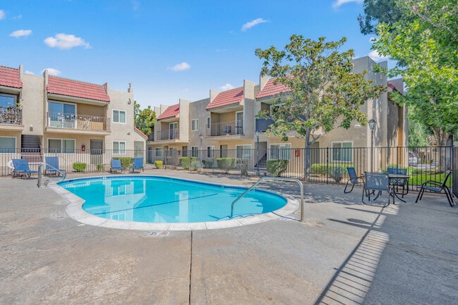 Photo - Parkwood Apartments