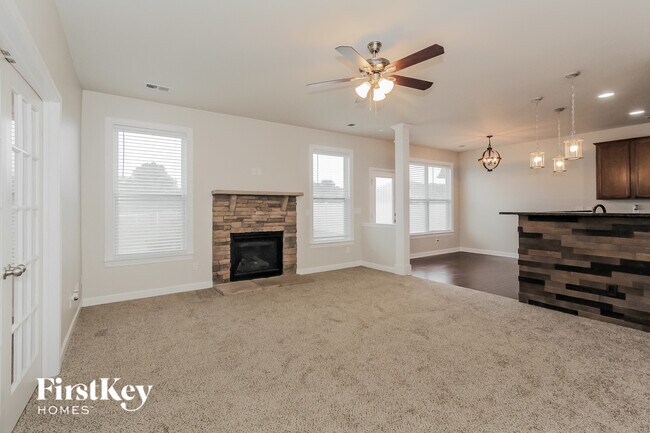 Photo - 162 Wellshire St