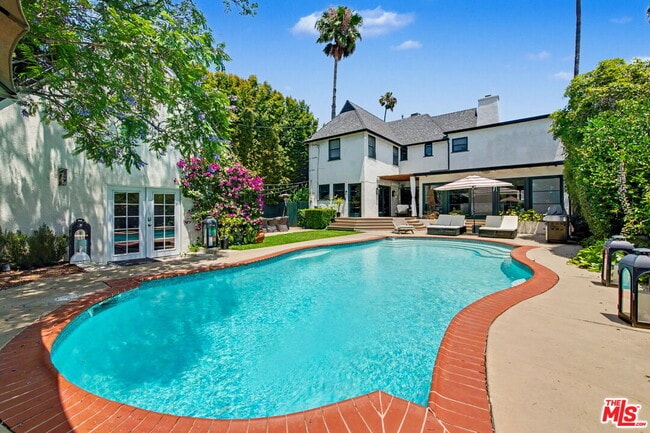 Photo - 455 Highland Ave