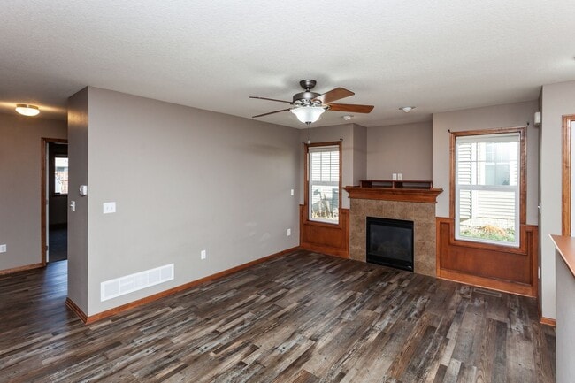 Photo - BEAUTIFUL TOWNHOME!  3 Bedroom, 3 Bathroom Townhome in Ankeny!!