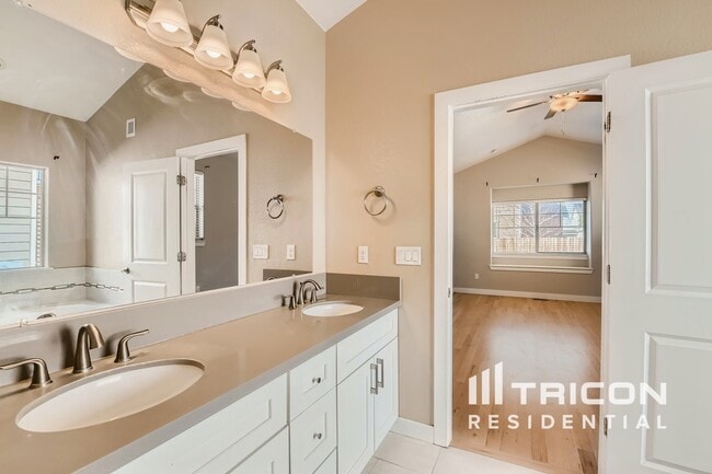 Photo - 10551 Xanadu St