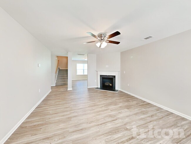 Photo - 1790 Eastway Dr