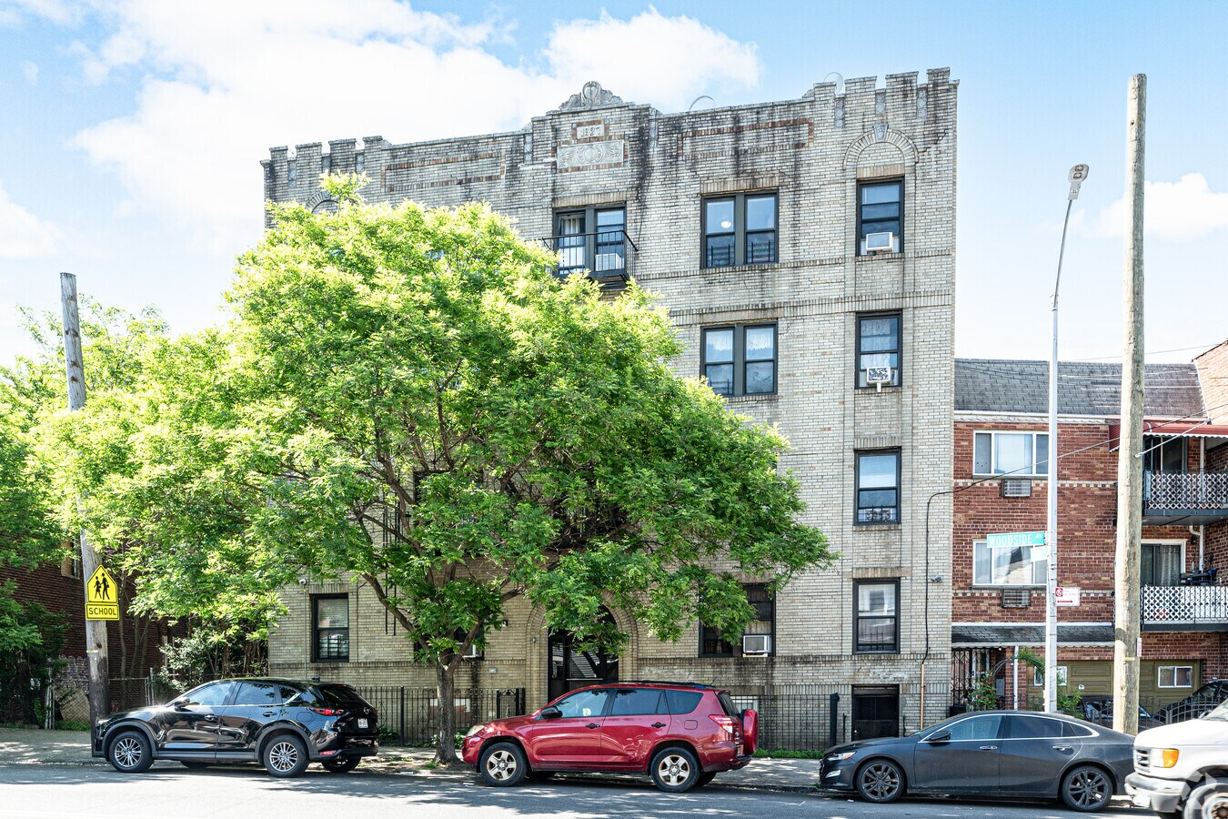 Photo - 7006 Woodside Ave