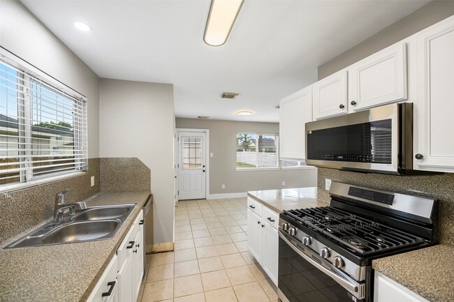 Photo - 6346 Torrance Elms Ct