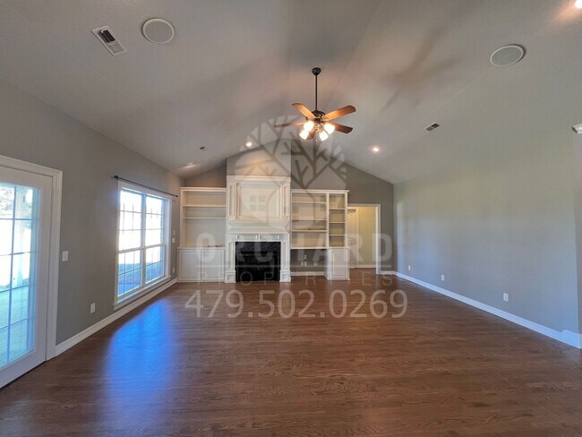 Photo - Single Family Home | Tontitown, AR | Stunning Home with Separate Shop