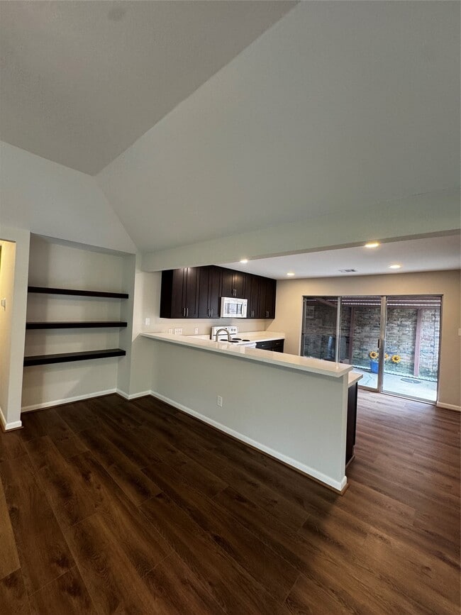 Photo - 8807 Belle Glen Dr