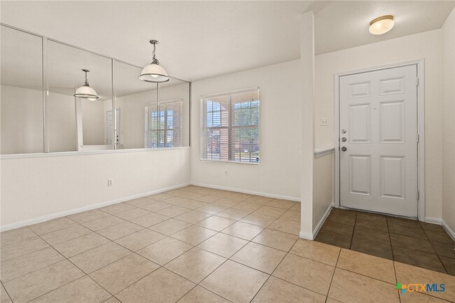 Photo - 6609 Taree Loop