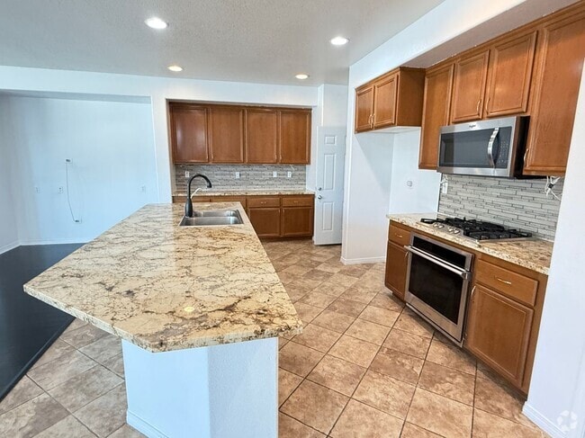 Building Photo - 9093 Seal Beach Dr Rental