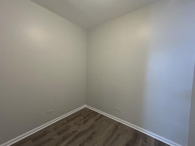 Photo - 1 bedroom in Chicago IL 60646 Unit 215