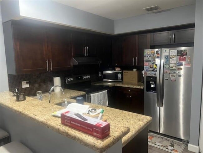 Photo - 7160 Sportsman Dr