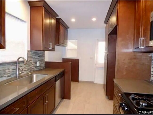 Photo - 7723 Wish Ave