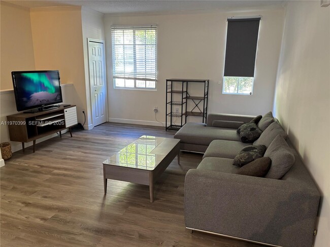 Photo - 2981 NE 185th St