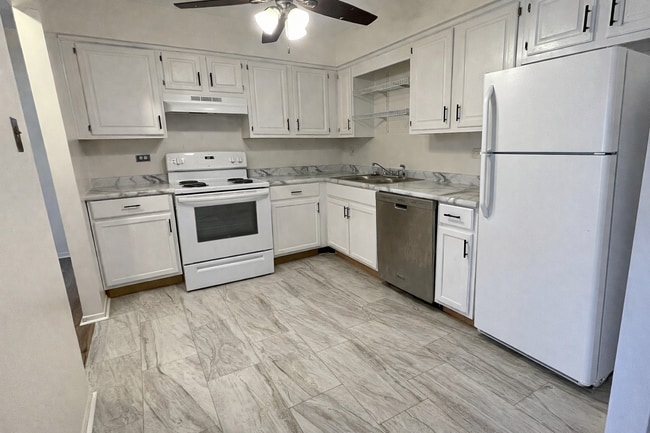 Photo - 103 W Elk Trl Unit 302