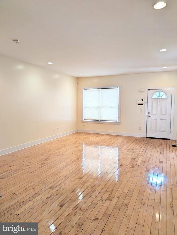 Photo - 1111 Wallace St Townhome