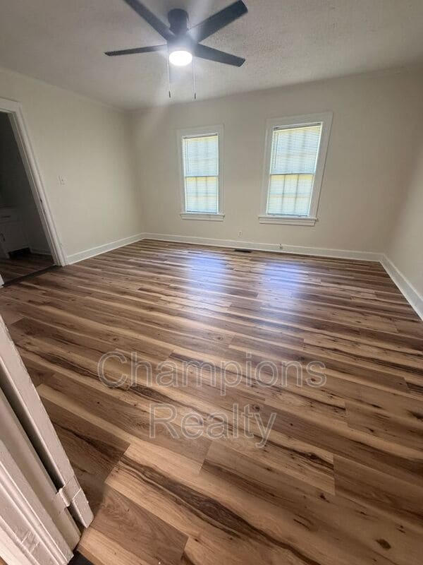 Photo - 1509 11th Ave