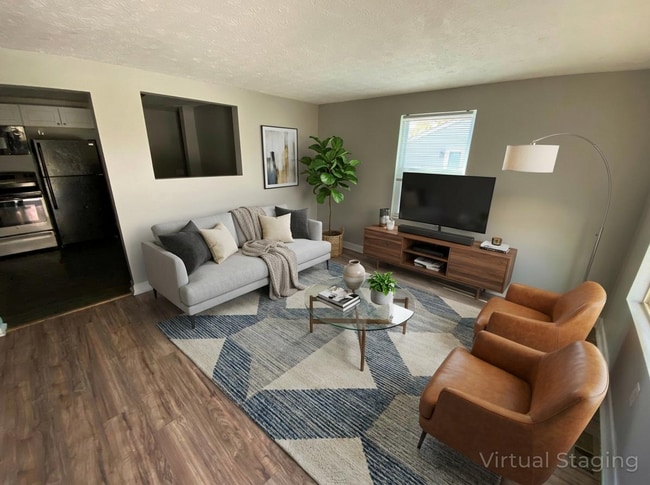 Photo - 5009 Cherry Creek Pkwy S