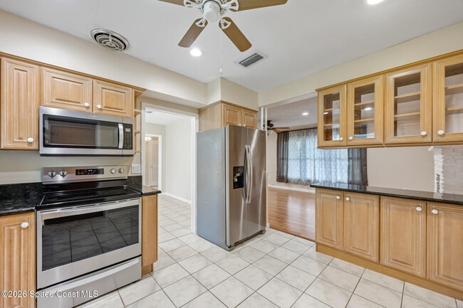 138 W Pasco Ln